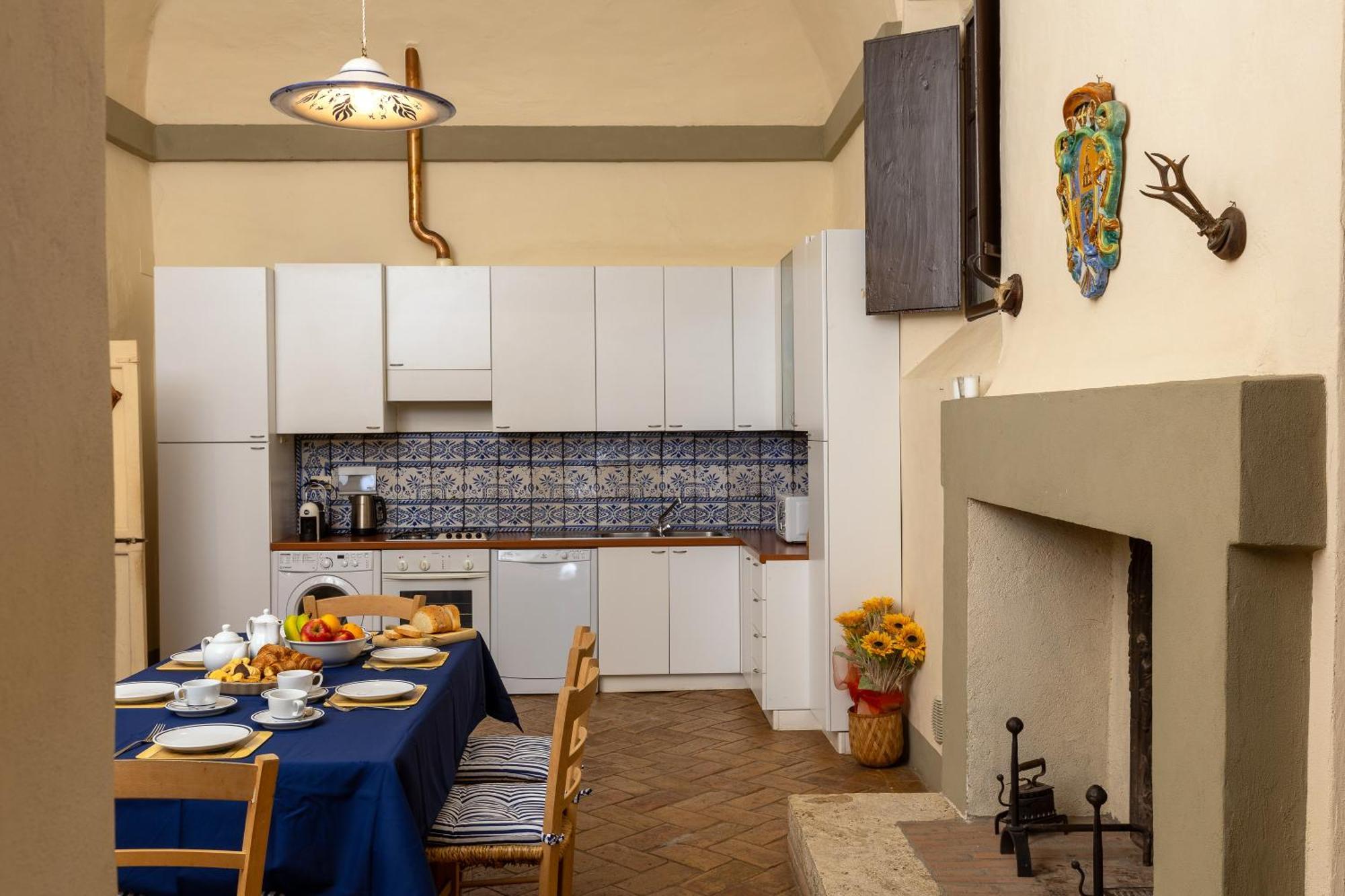דירות San Quirico dʼOrcia Palazzo Costanti - A 8 Minuti Dalle Terme מראה חיצוני תמונה